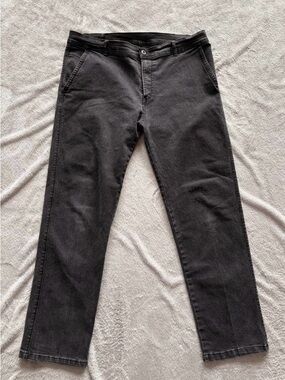 Men’s Diesel Gray Jeans / Casual Pants Size 52